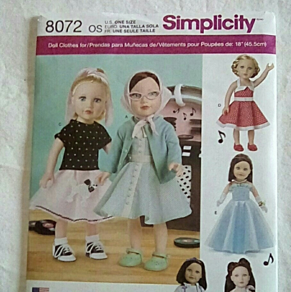 Simplicity 8072, 50s clothes fits American Girl Doll